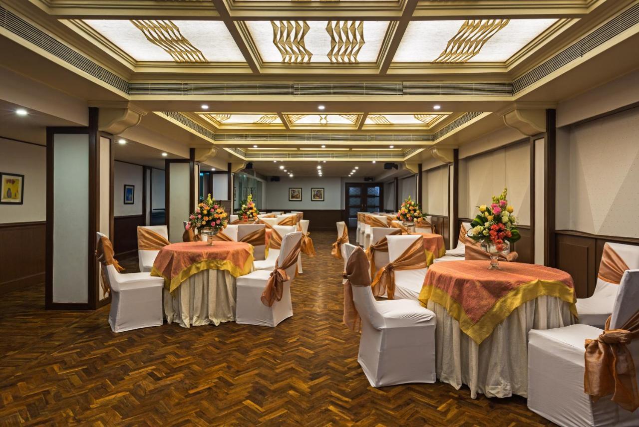 Hotel Crystal Palace Mirát Kültér fotó