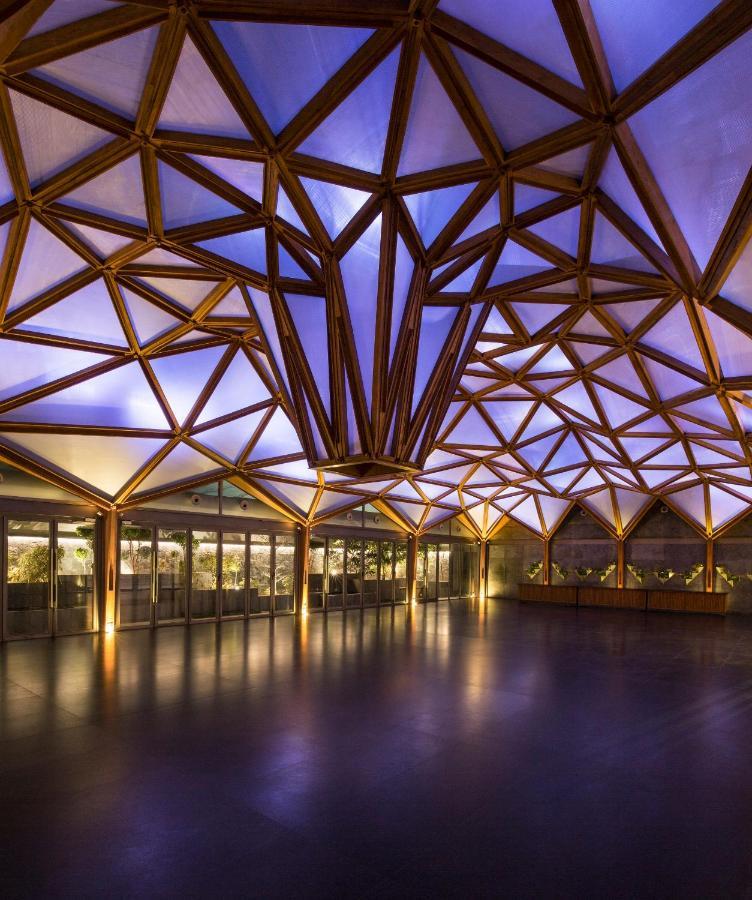 Hotel Crystal Palace Mirát Kültér fotó