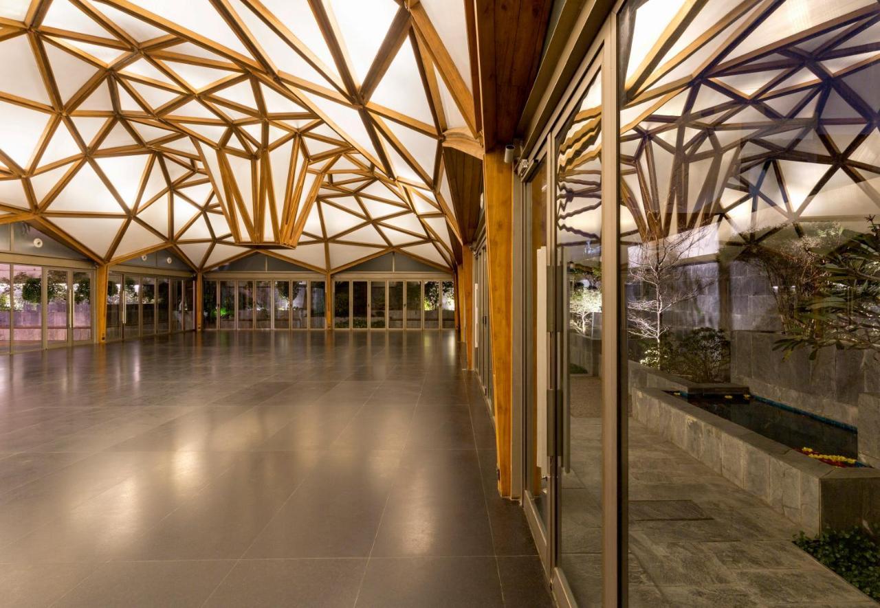 Hotel Crystal Palace Mirát Kültér fotó